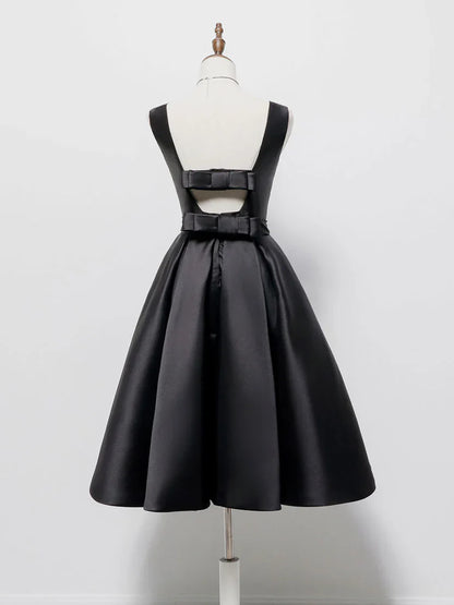 Simple A-Line Satin Black Short Prom Dress, Black Homecoming Dress ED0637