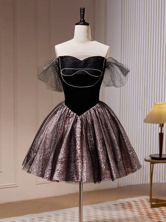 Black Mini Short Prom Dress, Sweetheart Neck Black Cute Homecoming Dress ED0655