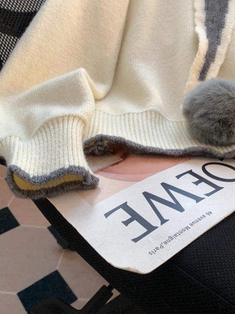 Red Christmas atmosphere shawl knitted sweater ED0792