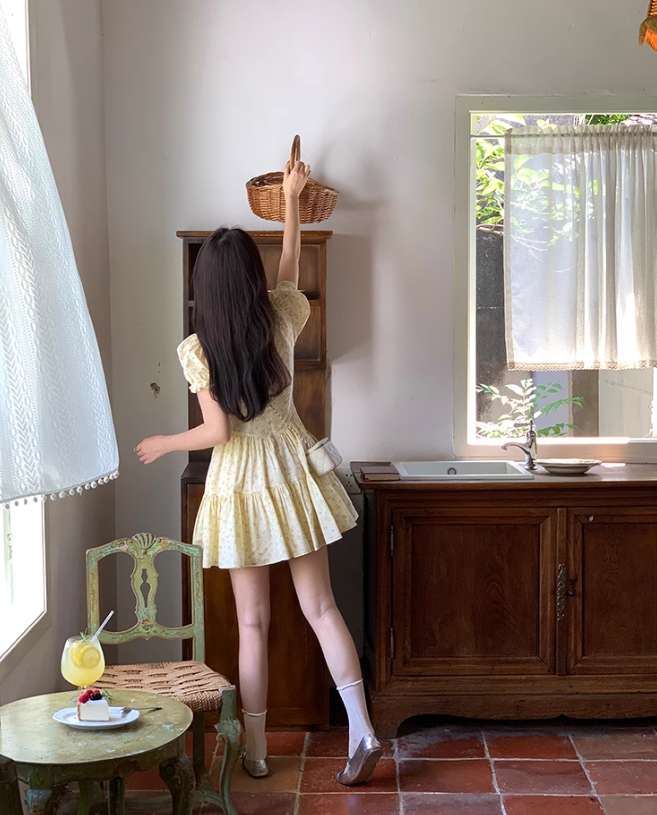 French V-neck puff sleeve floral dress ED0805