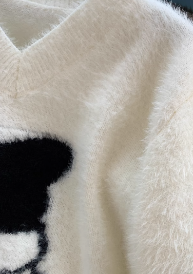 Cute Cat Loose V-Neck Long Sleeve Sweater ED0904