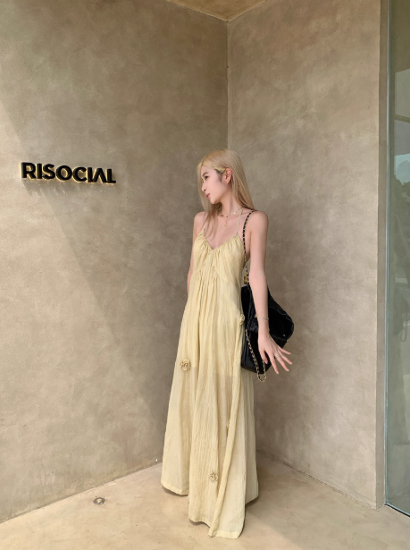 3D flower embellished suspender dress ED0947