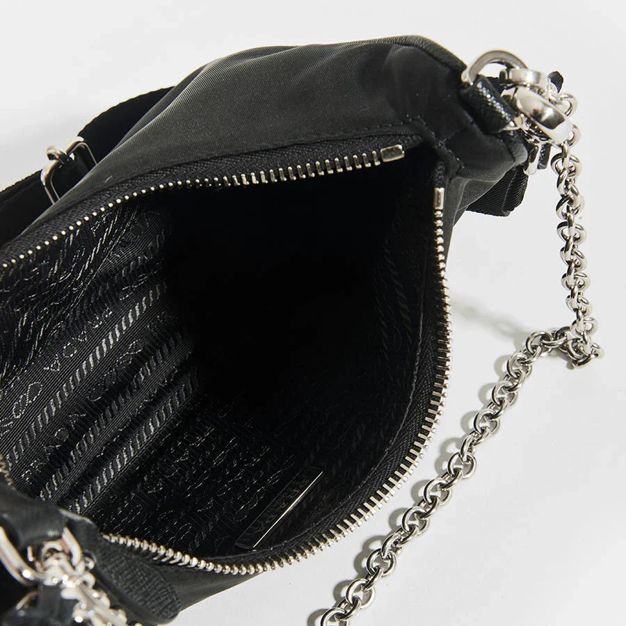 PRADA Nylon Re-Edition 2005 Shoulder Bag Black