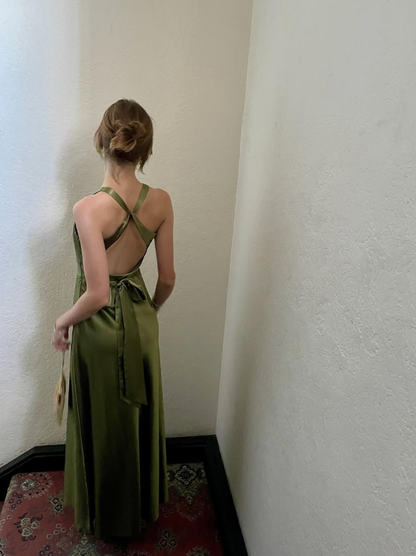 Green Sheath Halter Bow Satin Open Back Prom Dress Graduation Prom Dress SH2587