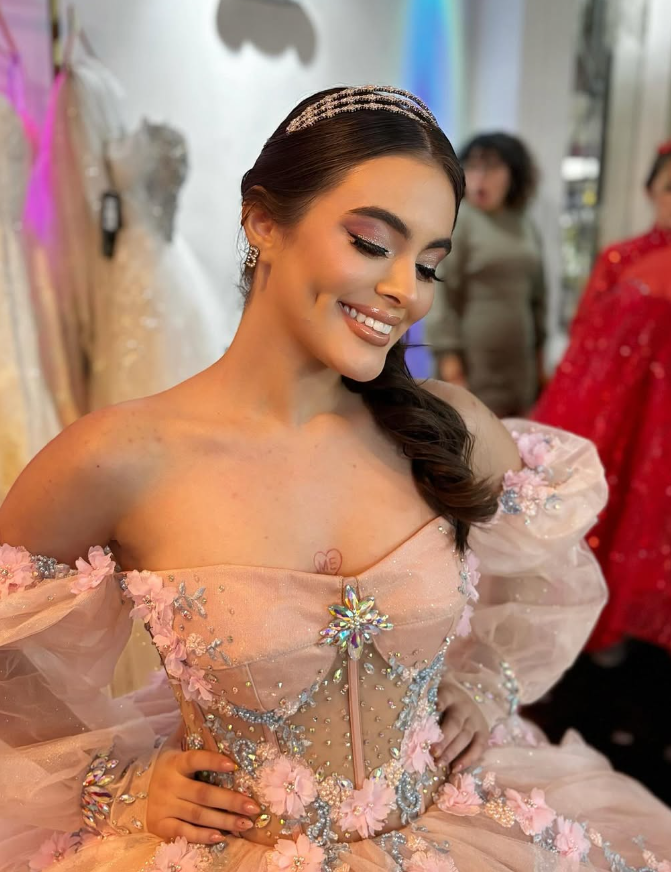 Romantic Poofy Pink Floral Wedding Dresses Off the Shoulder Ball Gown Quinceanera Dress SH2510