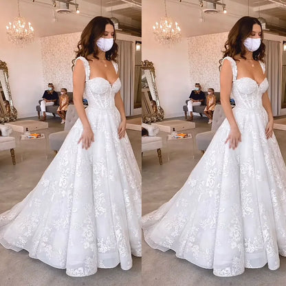 Elegant Wedding Dresses Sweetheart Neck White Ivory Lace Appliques Sweep Train