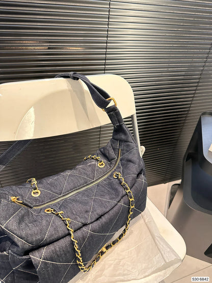 CHANEL Hobo Bag Crossbody Fashion Shoulder Bag