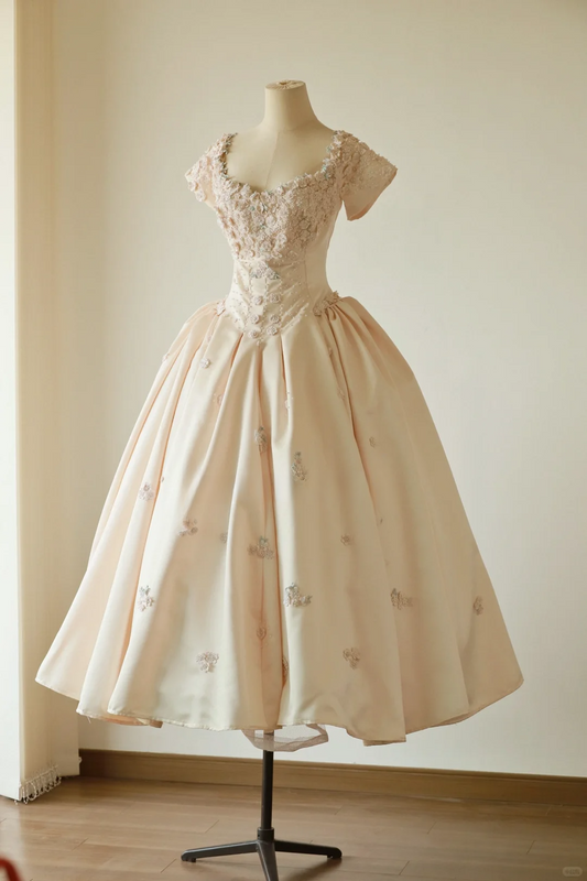 Vintage Apricot Floral Ball Gown Sleeve Satin Prom Dress 16th Birthday Dress Formal Gown SH3909