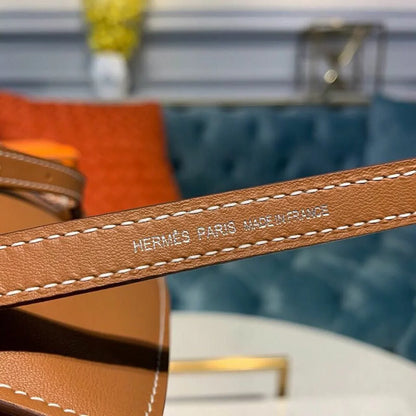 Kelly Danse 25cm Palladium Hardware Swift Leather Handbag