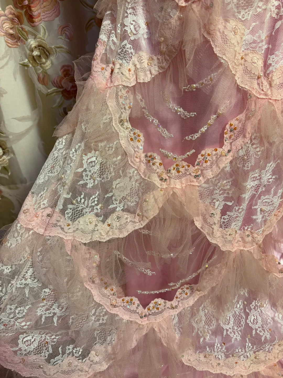 Vintage Pink A Line One Spaghetti Strap Lace Beaded Satin Long Prom Dress Evening Dress SH3735