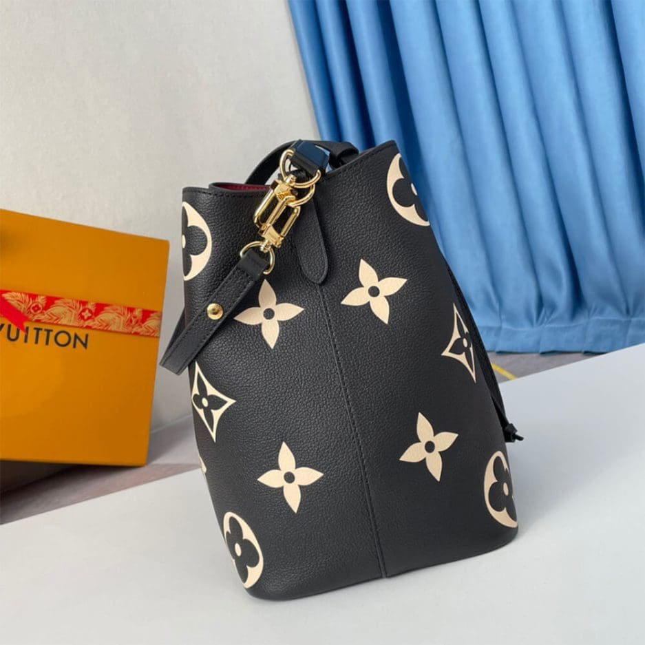 Louis Vuitton NEONOE MM M45497