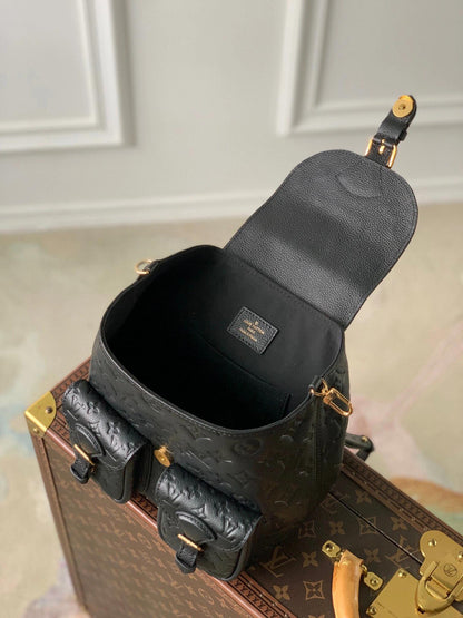 Louis Vuitton Backup M47072