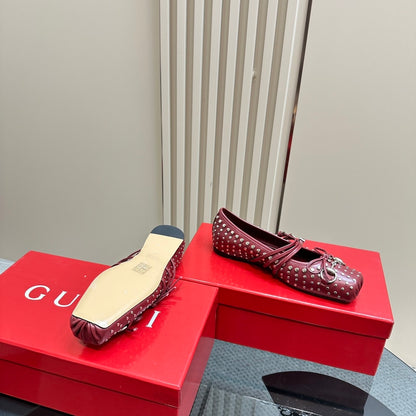 GUCCI WOMEN’S HORSEBIT BALLET FLAT ALLOVER STUDS RED 821218 AAEEV 6249