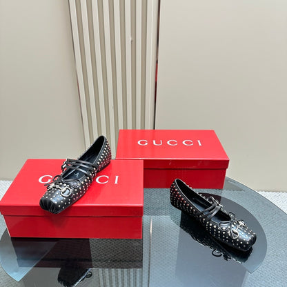 GUCCI WOMEN’S HORSEBIT BALLET FLAT ALLOVER STUDS BLACK 814317 AAEEV 1050