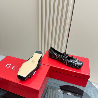 GUCCI WOMEN’S HORSEBIT BALLET FLAT ALLOVER STUDS BLACK 814317 AAEEV 1050