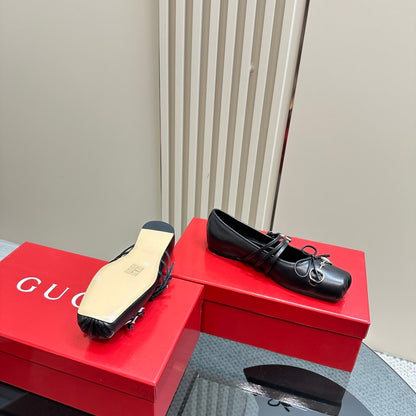 GUCCI WOMEN’S HORSEBIT BALLET FLAT SACCHETTO BLACK 814318 AAEA4 1000