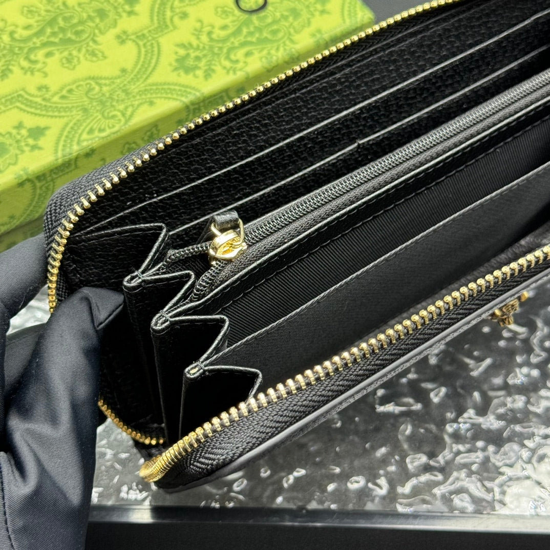 GUCCI ANIMALIER LEATHER ZIP AROUND WALLET 19CM 523667 DJ20T 1000