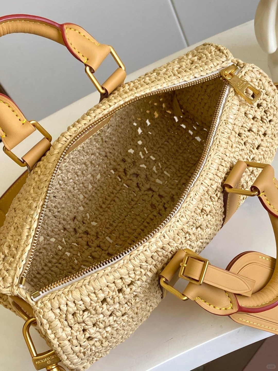 Louis Vuitton M25010 Keepall Bandoulière 25