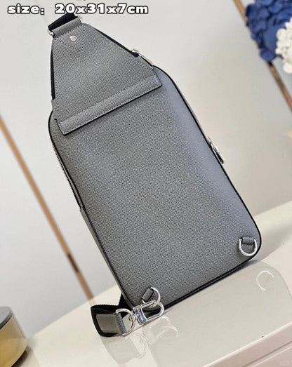 Louis Vuitton M30951 Avenue Slingbag