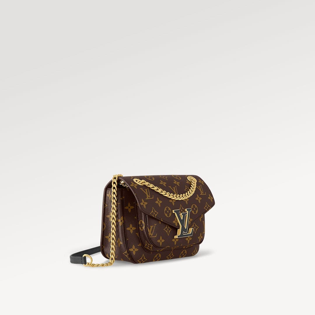 Louis Vuitton Passy handbag in Monogram M45592