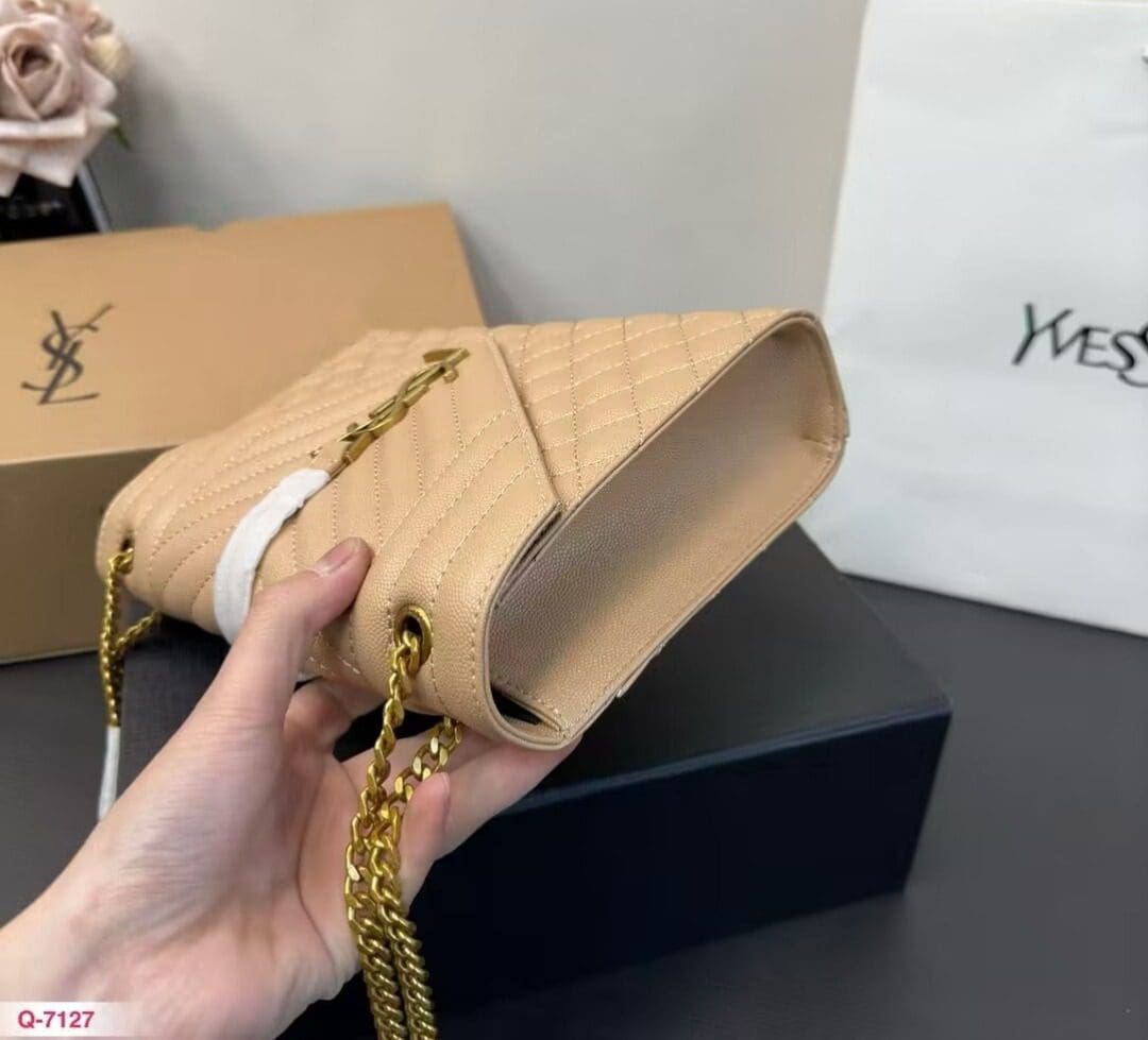 Saint Laurent ENVELOPE MEDIUM IN QUILTED GRAIN DE POUDRE EMBOSSED LEATHER