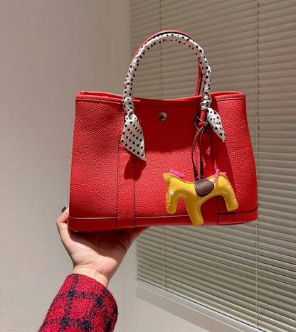 H GARDEN PARTY TOGO  RED 31CM