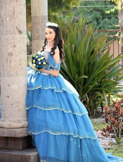 Blue Ball Gown Quinceanera Dresses Off the Shoulder Beaded Layered Tulle Sweet 16 Dress Party Gowns SH3553