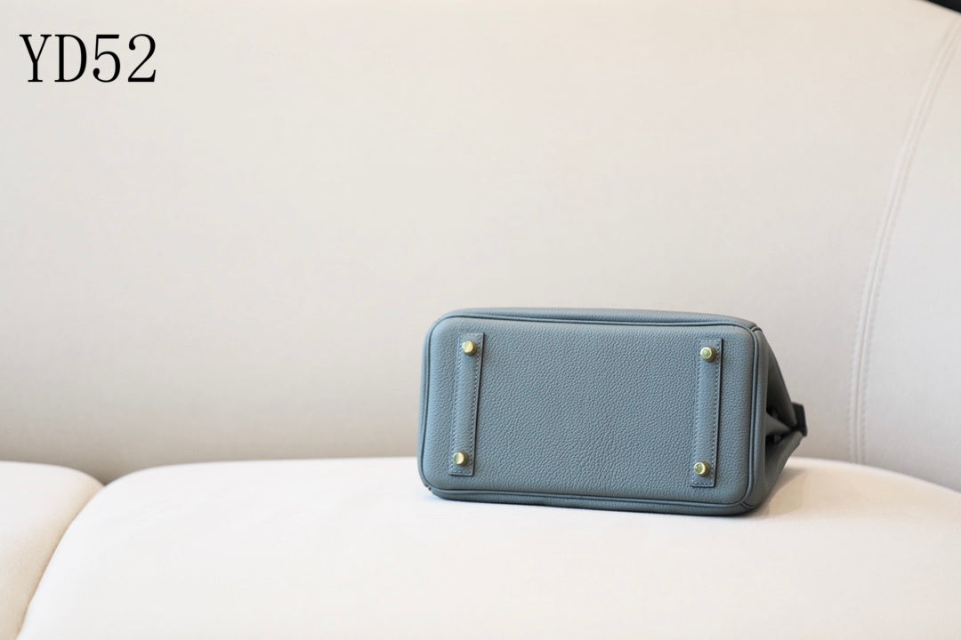 H BIRKIN 25 TOGO STONE BLUE  GOLD HARDWARE 25CM