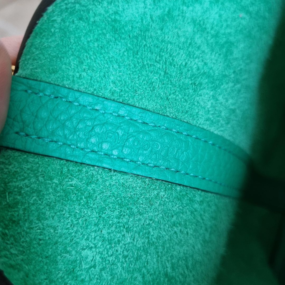 Hermès Picotin 18 Menthe Clemence GHW