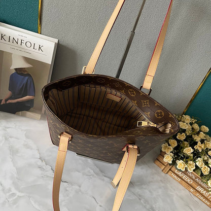 Louis Vuitton M12095 PIANO