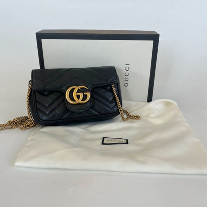 Gucci GG Marmont super mini bag