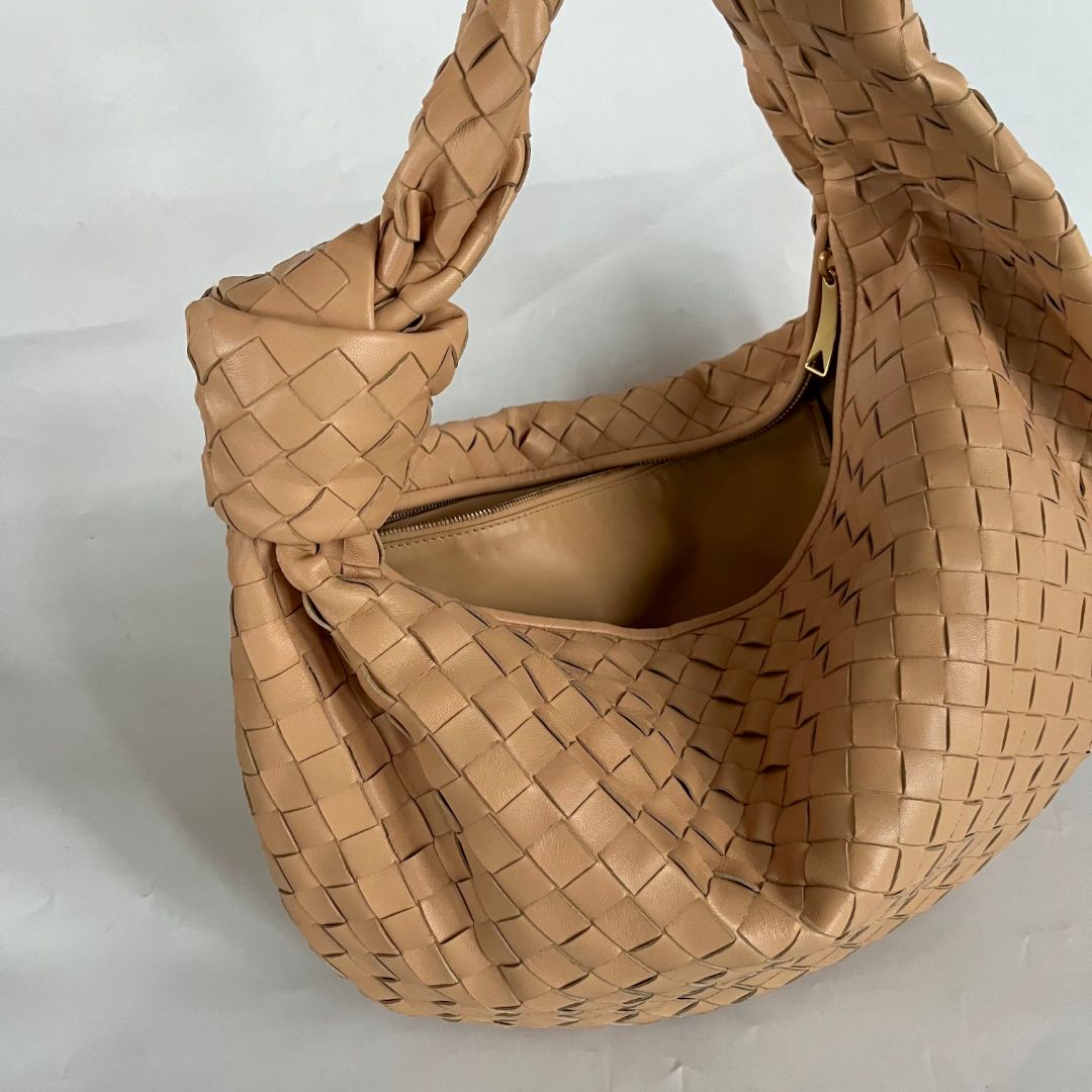 Bottega Veneta The Small Jodie in Intrecciato Napa