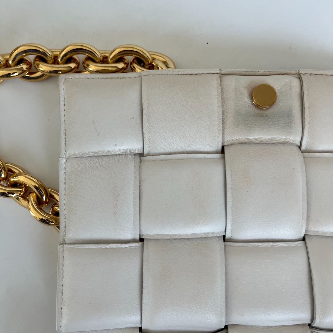 Bottega Veneta White Leather Chain Cassette Top Handle Bag