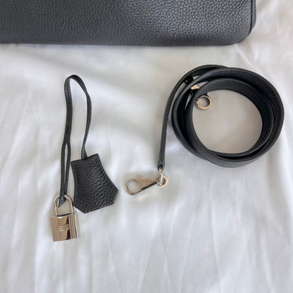 Hermès Kelly 28 Togo Black Leather Bag