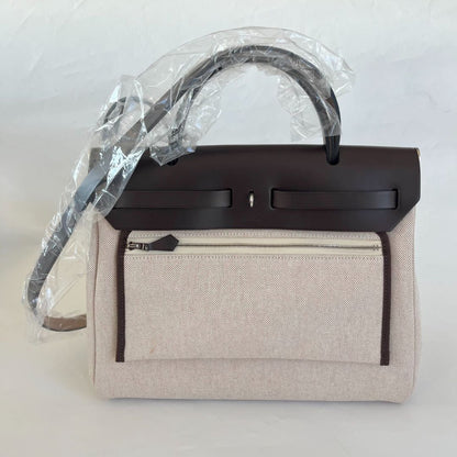 Hermès  Ebene Vache Hunter Chaine D'Ancre Herbag 31 PM Bag