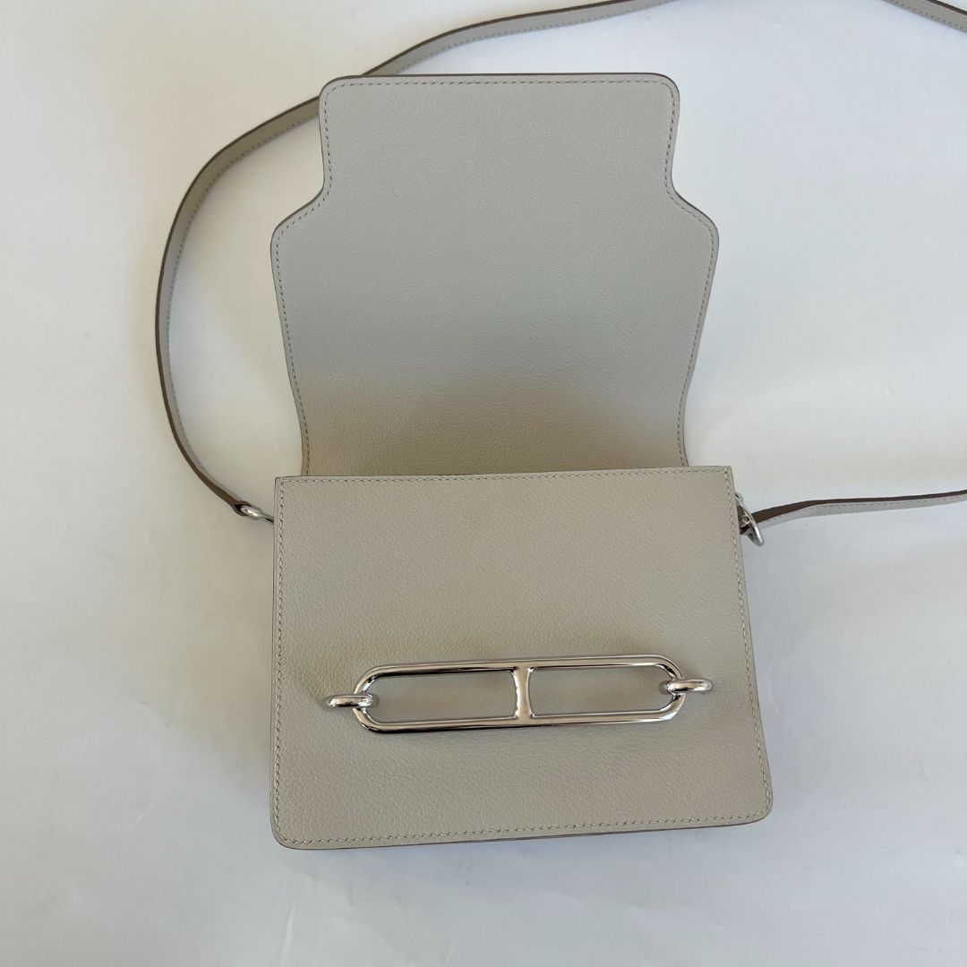 Hermès Beton Evercolor Roulis 18 Mini Bag