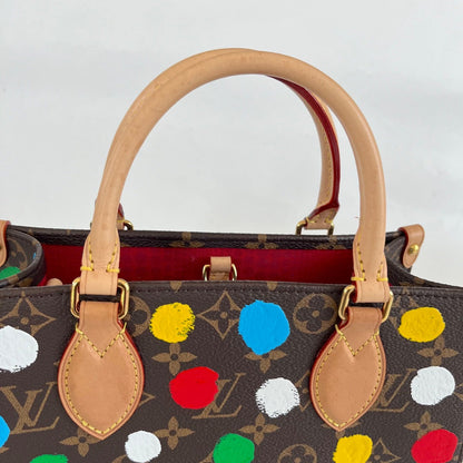 LOUIS VUITTON X YAYOI KUSAMA  OnTheGo PM Bag