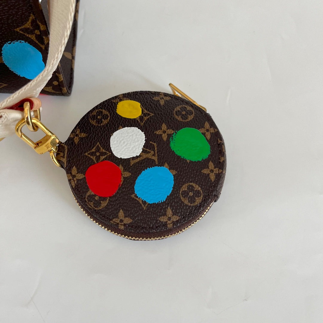 LOUIS VUITTON X YAYOI KUSAMA  OnTheGo PM Bag