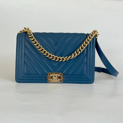 Chanel blue chevron quilted new medium le boy bag