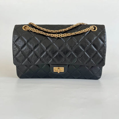 Chanel Black Quilted Aged Leather Reissue 2.55 Classic flap Bag