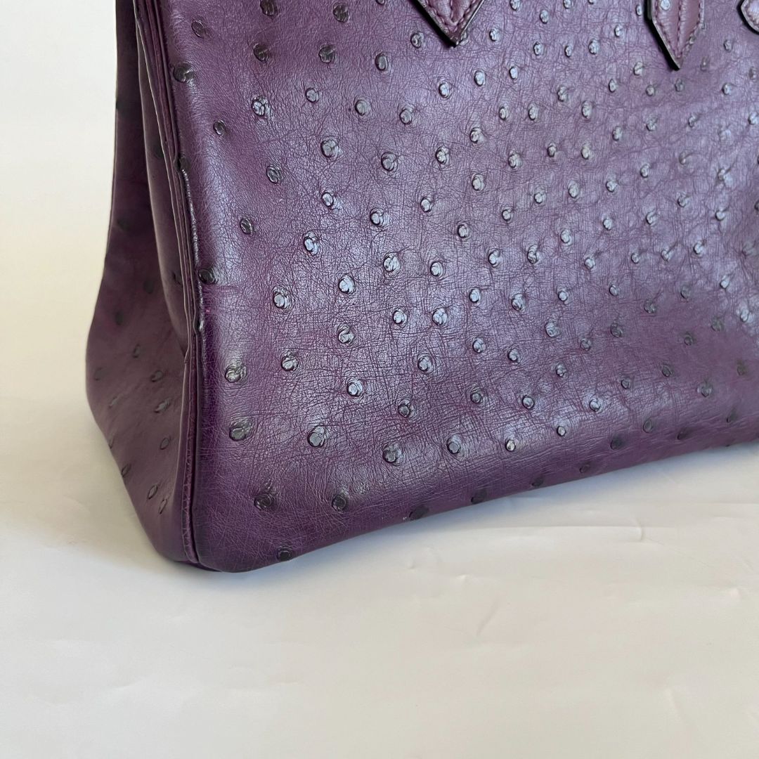 Hermès 30 Birkin Violet Ostrich Shoulder Bag