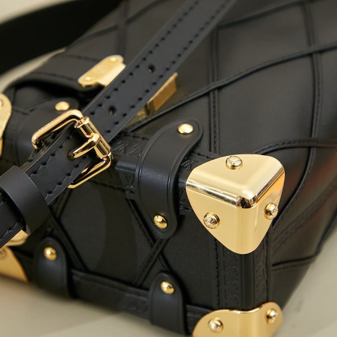 Louis Vuitton M83030 Side Trunk PM