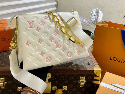 Louis Vuitton M22398 Coussin PM