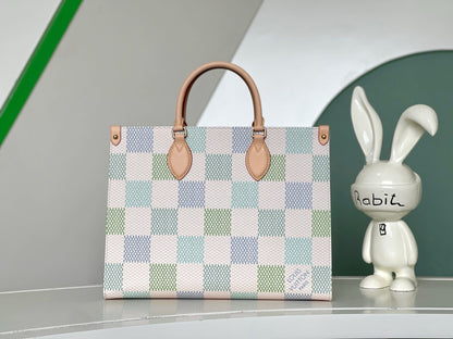 Louis Vuitton N40518 OnTheGo MM