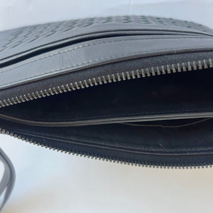 Bottega Veneta Black Intrecciato Leather Wrislet Wallet