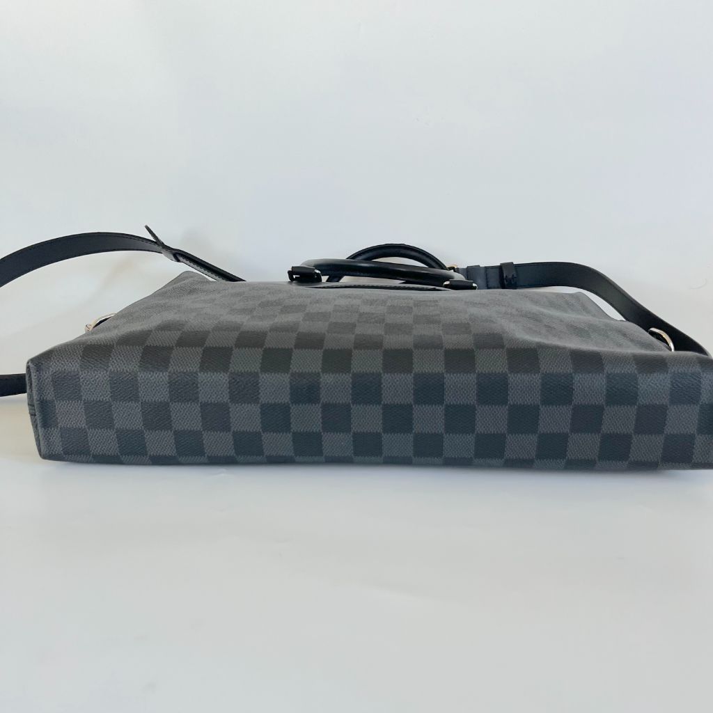 Louis Vuitton Porte-Documents Jour Bag