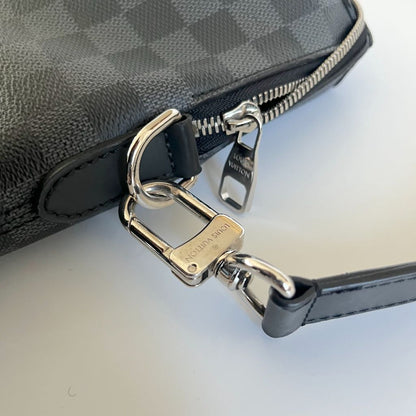 Louis Vuitton Porte-Documents Jour Bag