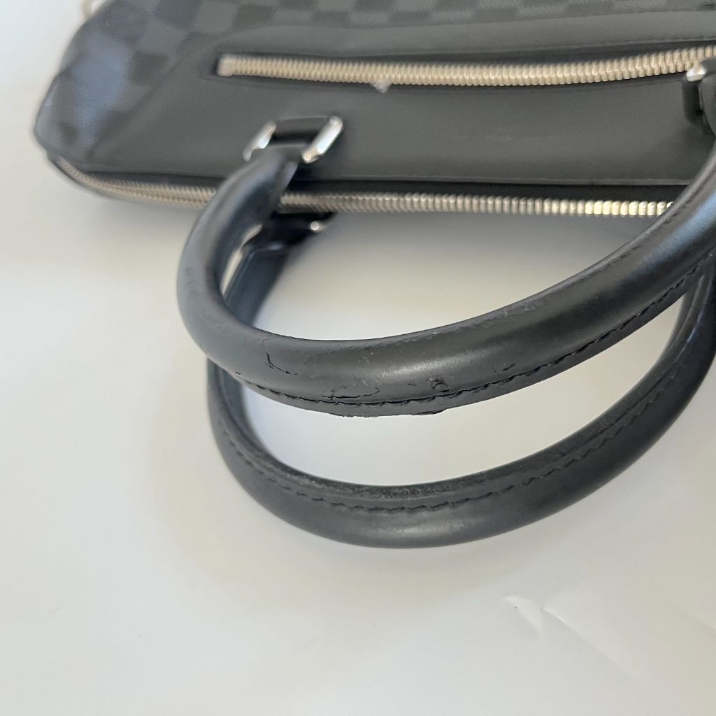 Louis Vuitton Porte-Documents Jour Bag