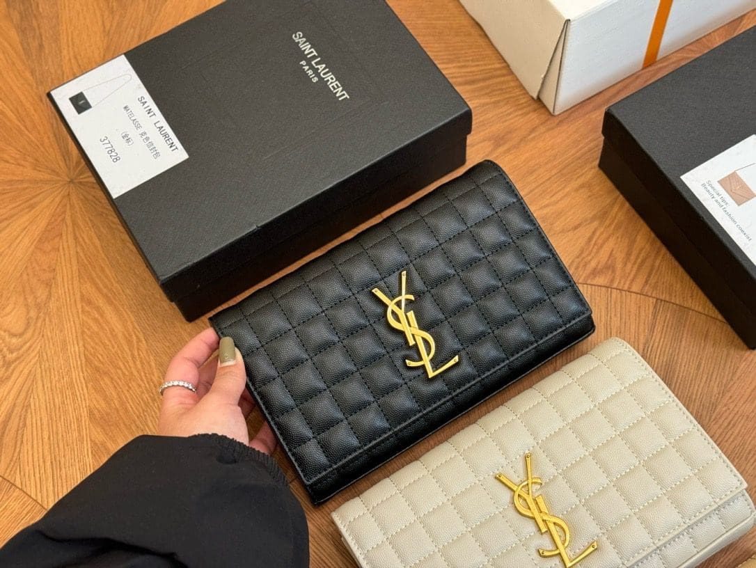 SAINT LAURENT LAMBSKIN CASSANDRE CHAIN WALLET