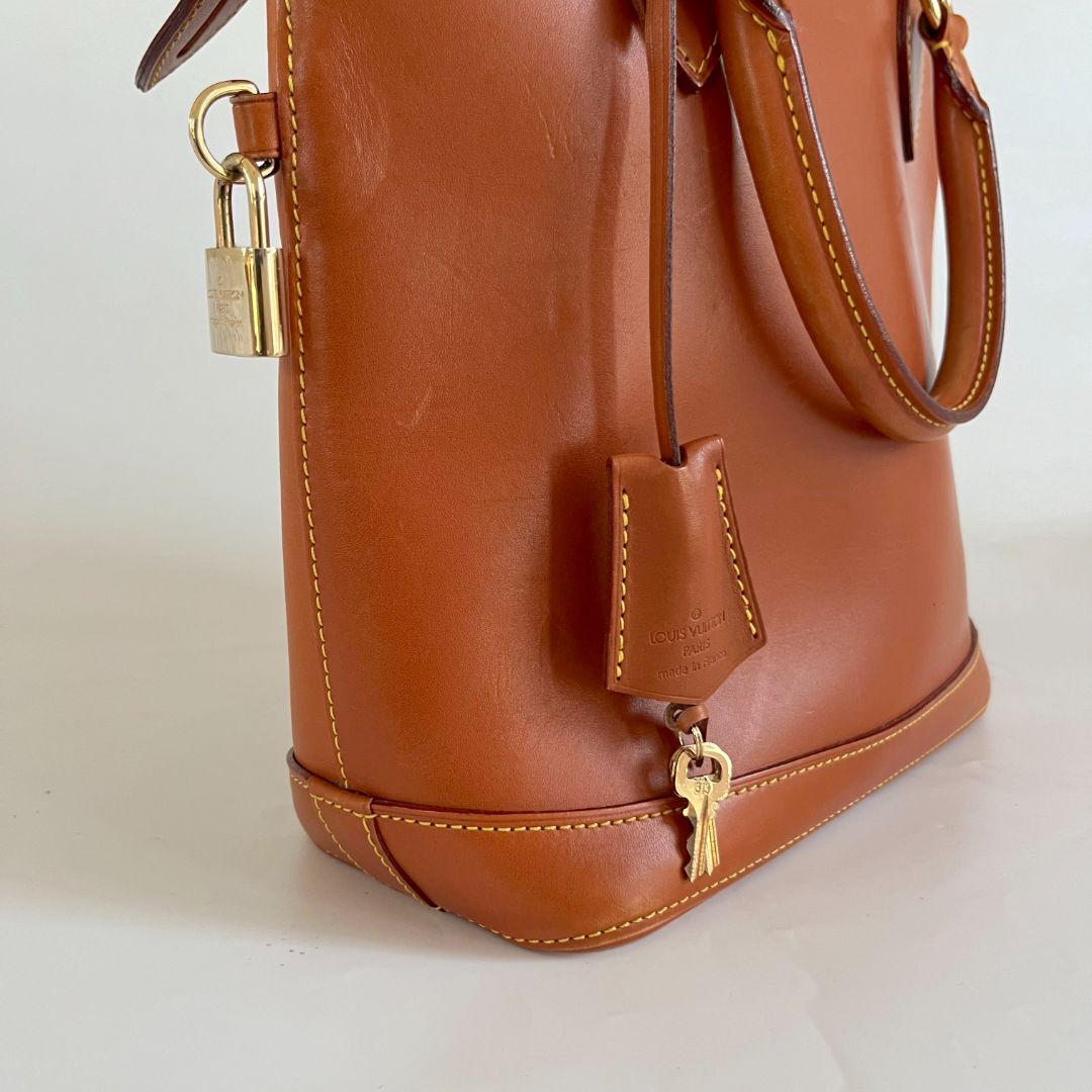Louis Vuitton Caramel Nomade Leather Vertical Lockit Bag